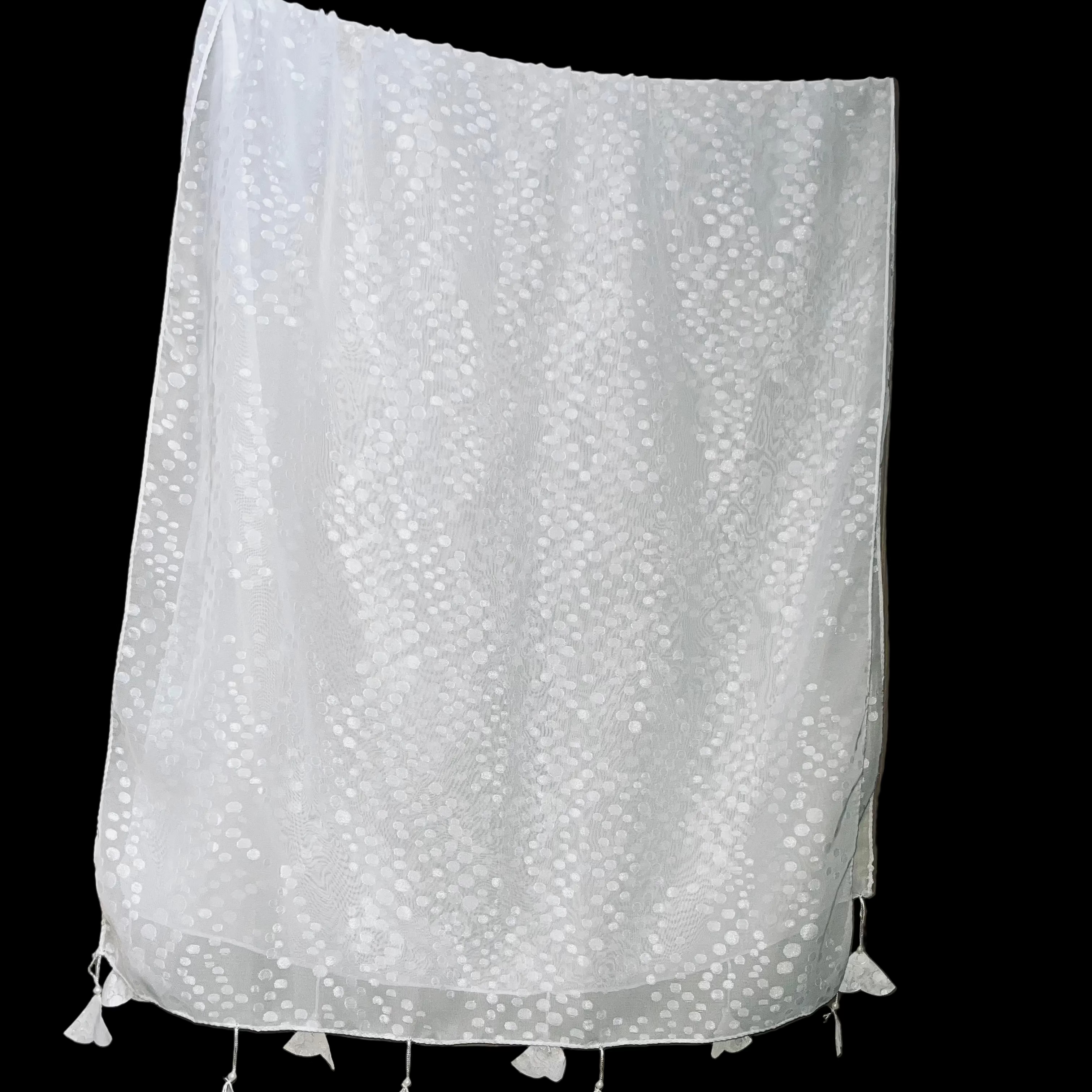 Snowy Chiffon with tassel