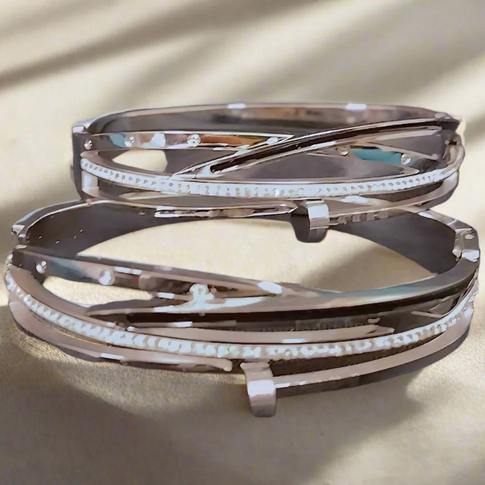 Bangle Style Bracelet (LV brand)