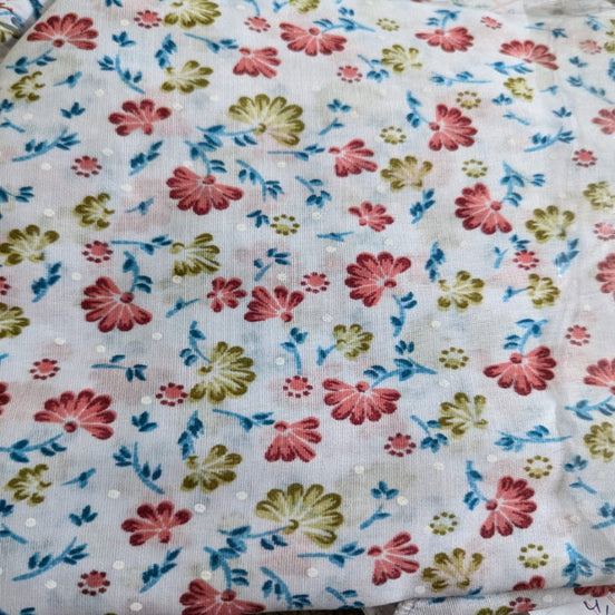 Printed White Namaz Chaddar (with sleeves)